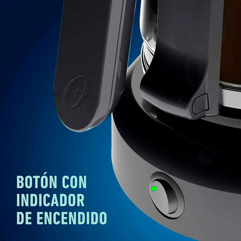 Cafetera Oster® de 12 tazas con filtro permanente BVSTDCS12B